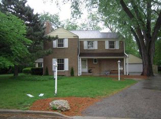 2001 Bennett Ave, Evanston, IL 60201