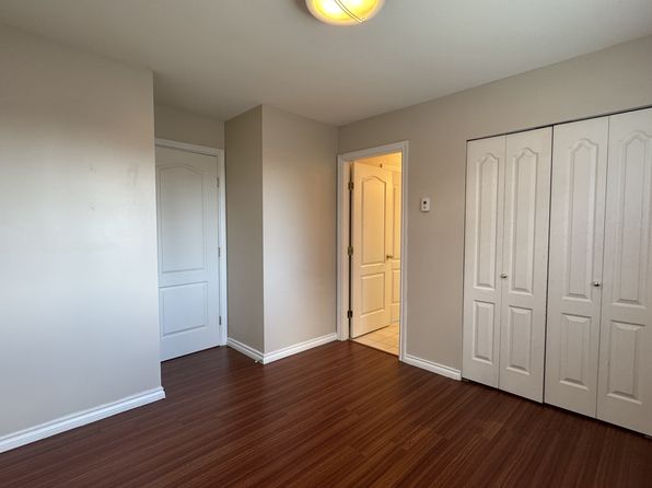 4 bedroom rental in Burnaby — photo 21