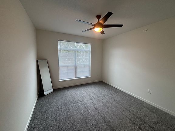 4th image of 100 S Peterson St #106