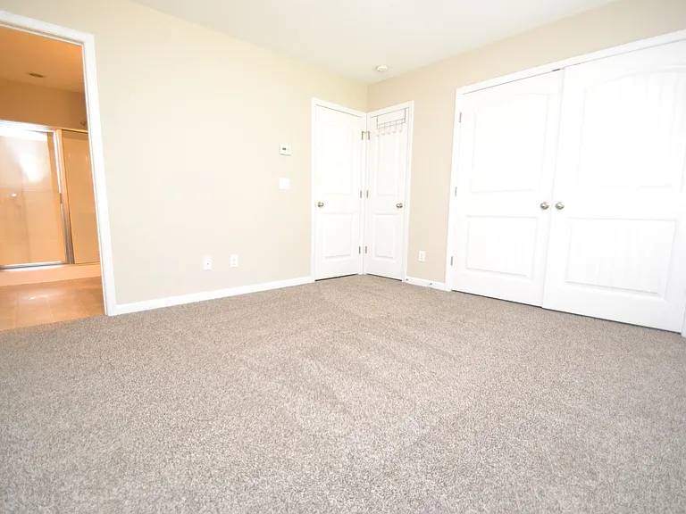 327 Dove Cottage Ln — Photo 35