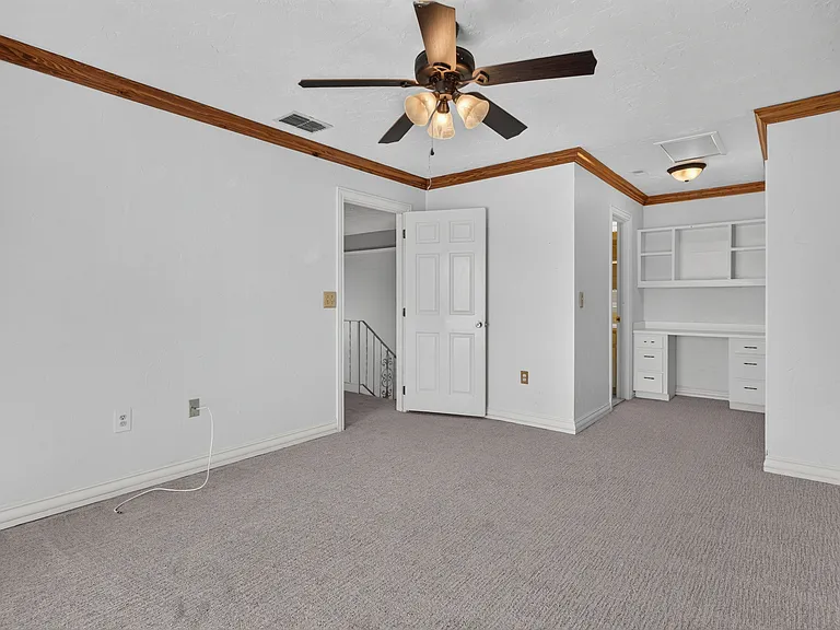 414 Somerset Dr — Photo 18