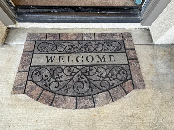 524 Golden West Dr, Redlands, CA 92373