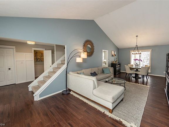 3rd image of 2406 Brafferton Ave