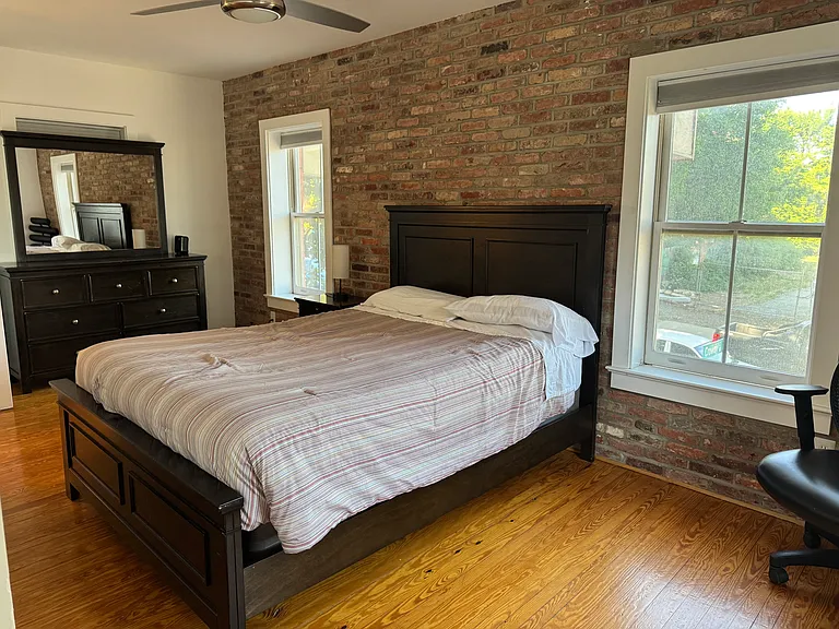 400 M St NW #2 — Photo 7