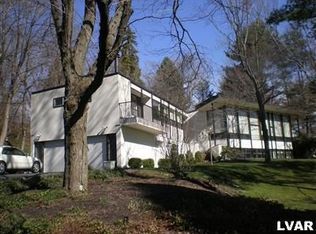 527 Pine Top Trl, Bethlehem, PA 18017