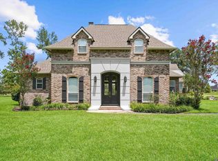 40400 Abby James Rd, Prairieville, LA 70769