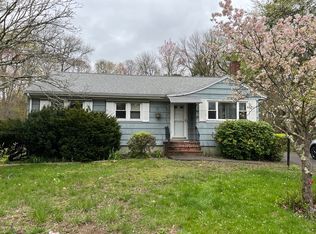 1012 Sumner St, Stoughton, MA 02072