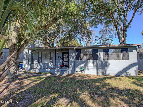 3rd image of 6633 ECTOR Place