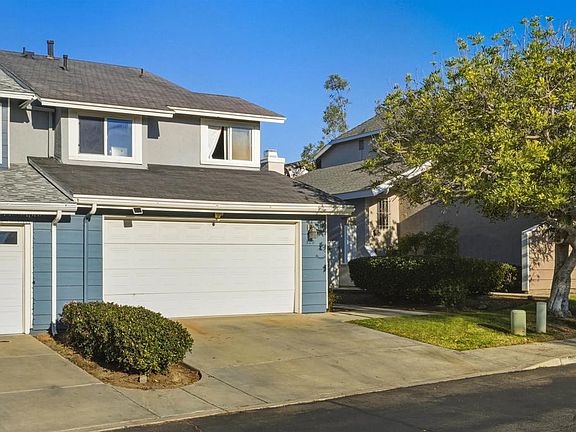 2nd image of 320 Rolling Hills Ln