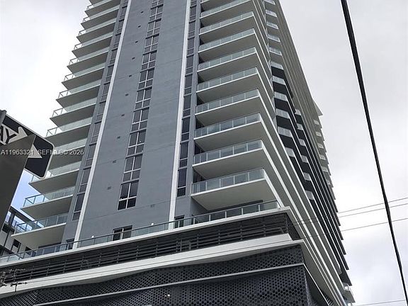 2nd image of 1010 SW 2nd Ave Unit 607
