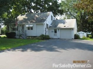 70 Prentice Rd, Painesville, OH 44077