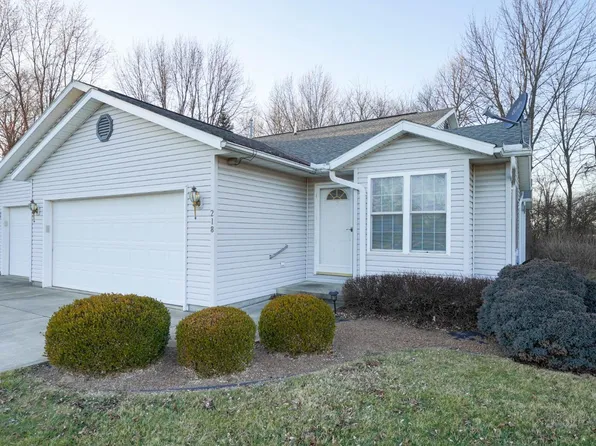 218 Grand Ave, Clyde, OH 43410