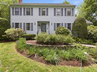 1 Battleview Cir, Lexington, MA 02420