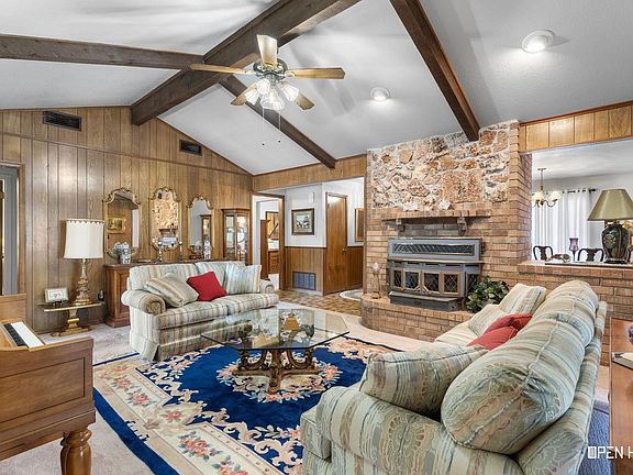 5th image of 9 Vera Ct