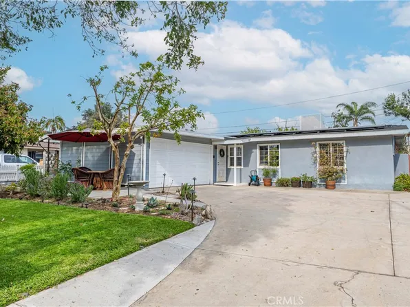 226 N Twintree Ave, Azusa, CA 91702