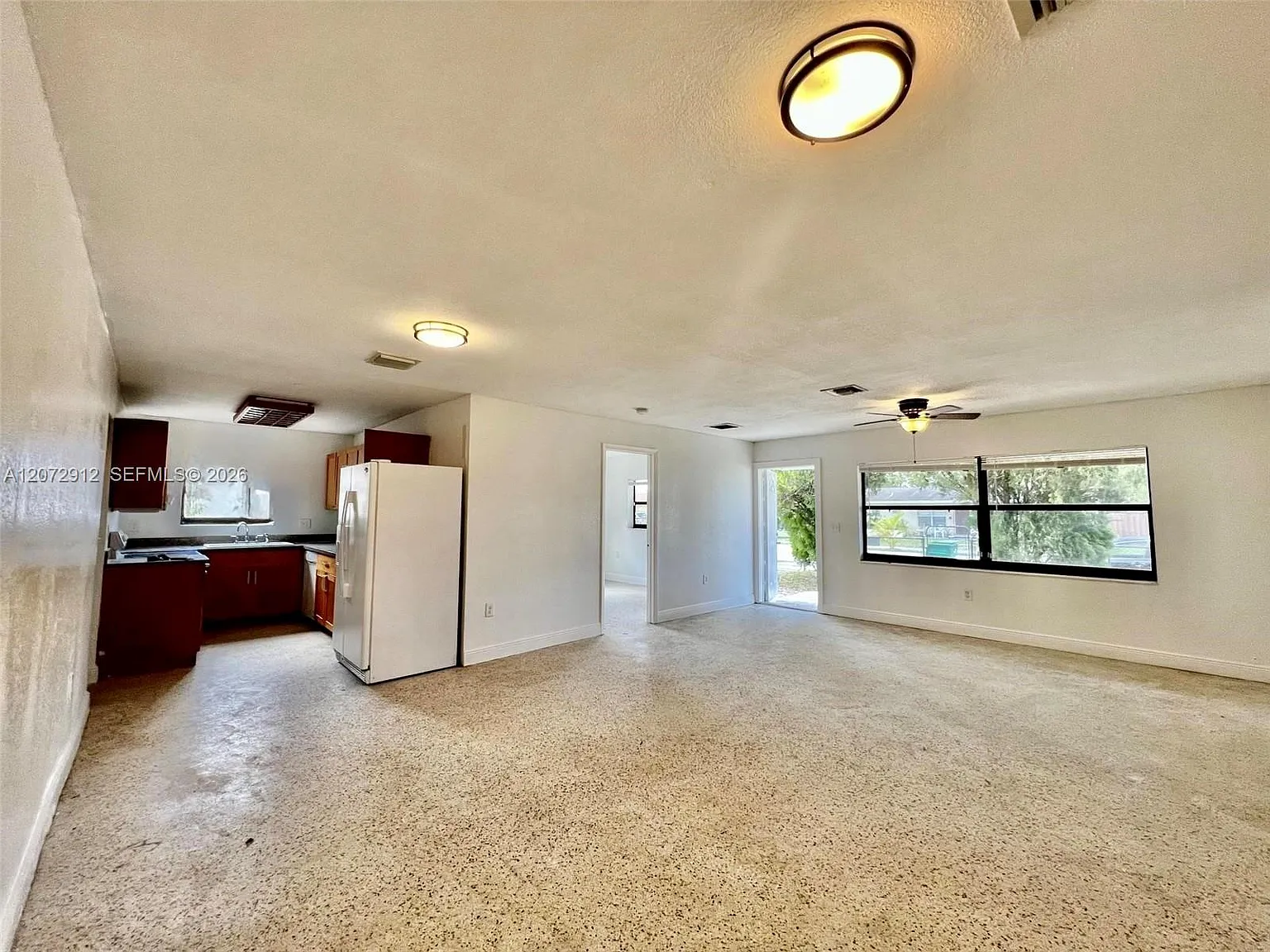 Entin Estates — Photo 3