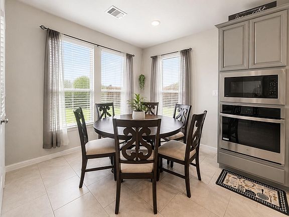 5th image of 18415 Aspen Downs Ln