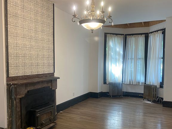 Living room.