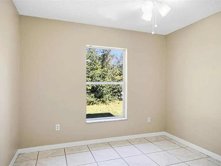 106 La Mancha Dr — Photo 28