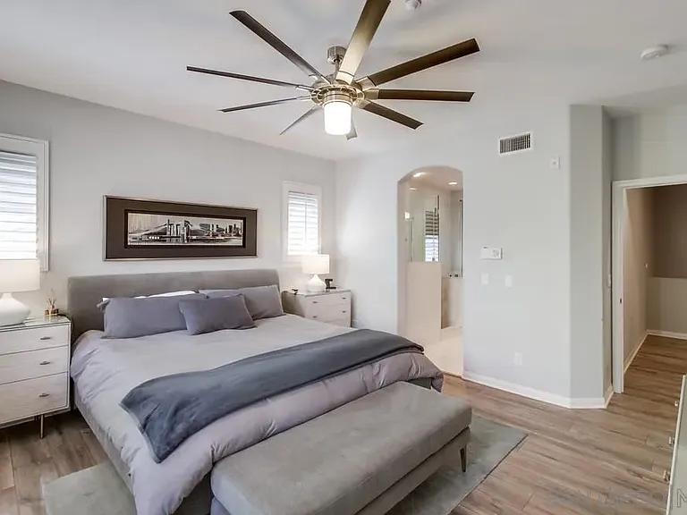 9240 Piantino Way — Photo 18