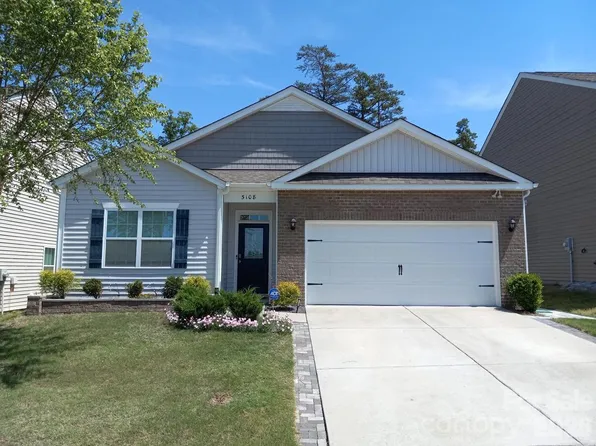 5108 Briscoe Dr, Charlotte, NC 28214