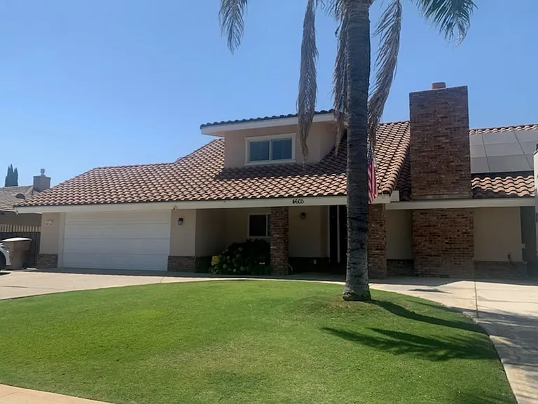 4605 Christmas Tree Ln — Photo 1