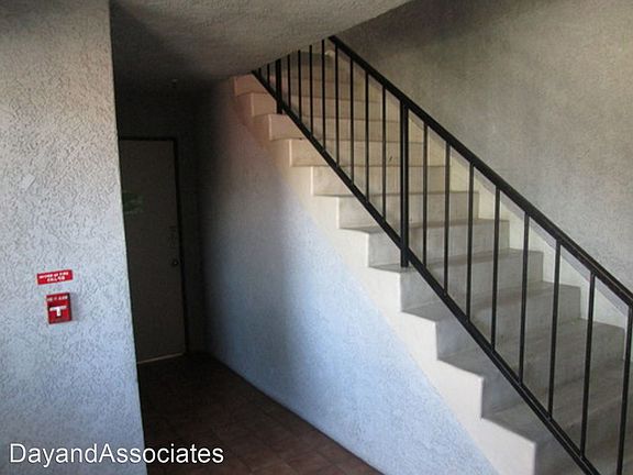 4th image of 4452 W 134th St APT 3