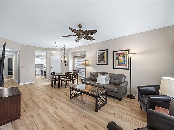 4th image of 28064 Cavendish CT #2401