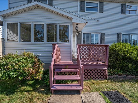 5th image of 511 Lewis Ave