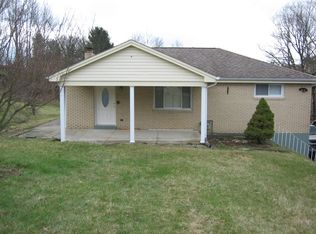 14571 Hartford Dr, North Huntingdon, PA 15642
