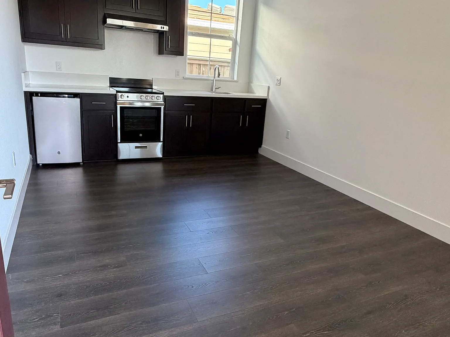 1 bed, 500 sqft, $1,600 — Photo 1