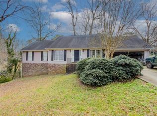 4736 Bridgewater Dr, Lilburn, GA 30047