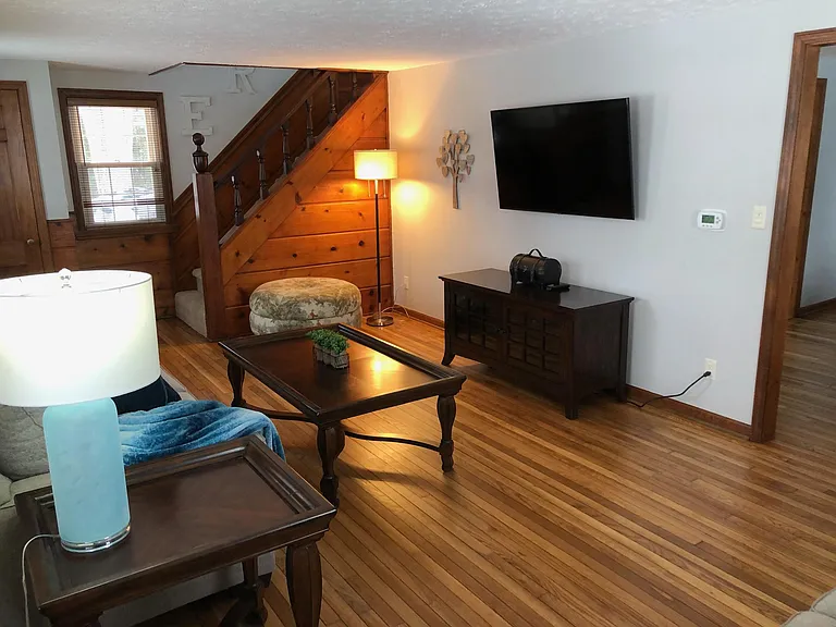 117 Woodside Ave — Photo 9