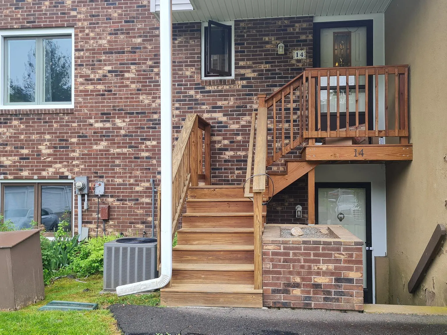 3 bed, 1384 sqft, $2,750 — Photo 2