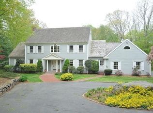 119 Falcon Crest Rd, Middlebury, CT 06762