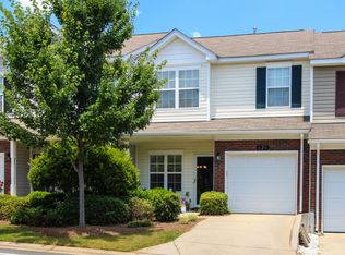 624 Fountain Ct, Fort Mill, SC 29715