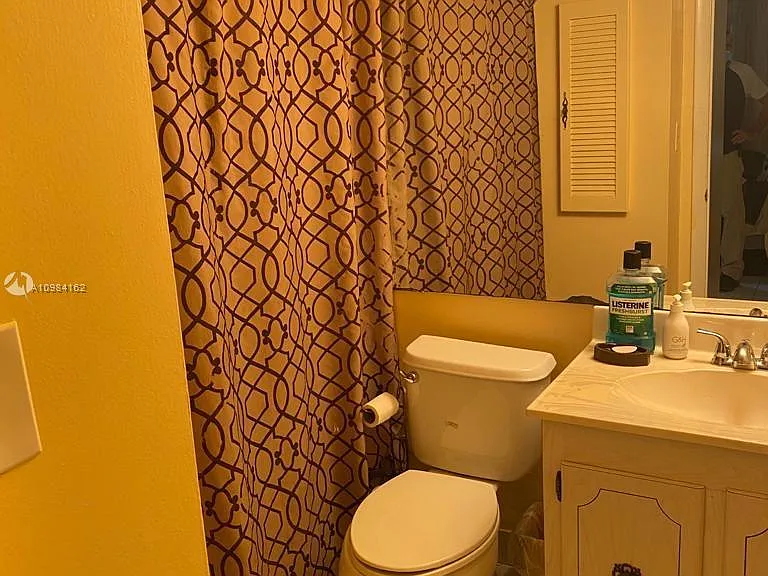 11925 NE 2nd Ave #B308 — Photo 24