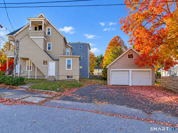 48 Pulaski St #U1, Torrington, CT 06790