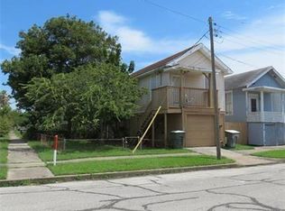 1404 38th St, Galveston, TX 77550