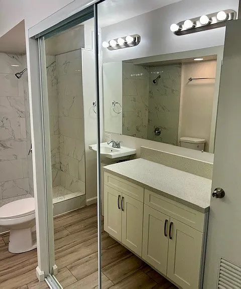 PCA807 CLOSET MIRROR