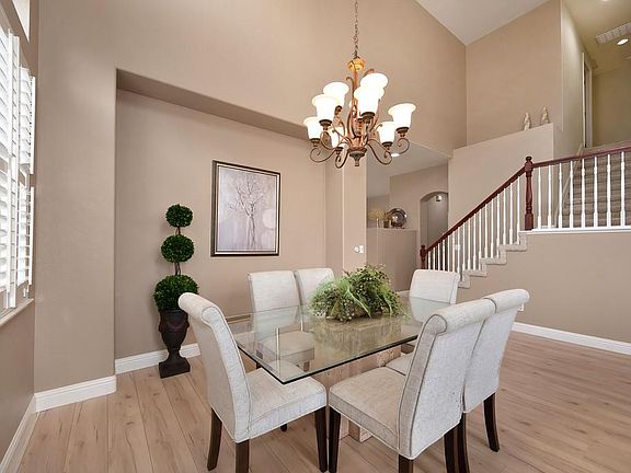 5th image of 6406 Lobo Dr
