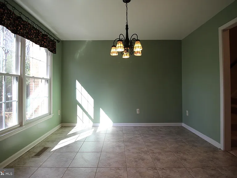 3186 Cantrell Ln — Photo 12