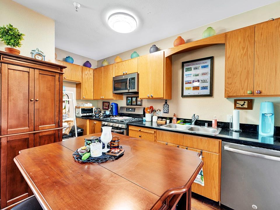 1st image of 605 Pacific Ave APT 201
