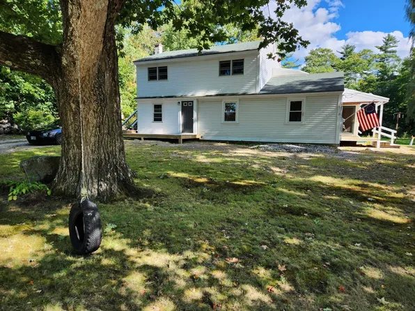 21 Waumbeck Road, Wolfeboro, NH 03894