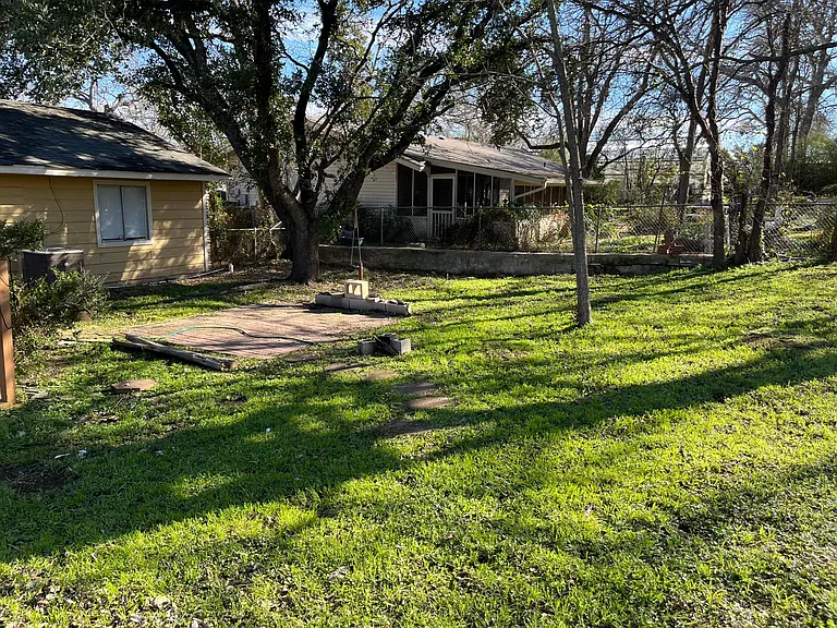 6300 Betty Cook Dr — Photo 61