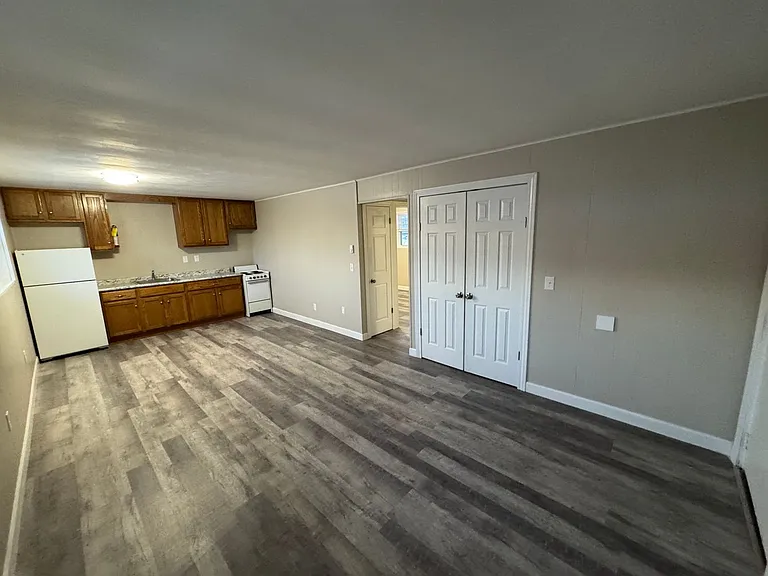 101-103 Green Oaks Drive — Photo 13
