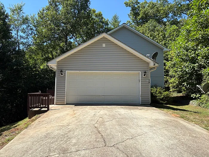 3 bed, 2.5 bath, 2094 sqft, $1,500 — Photo 4