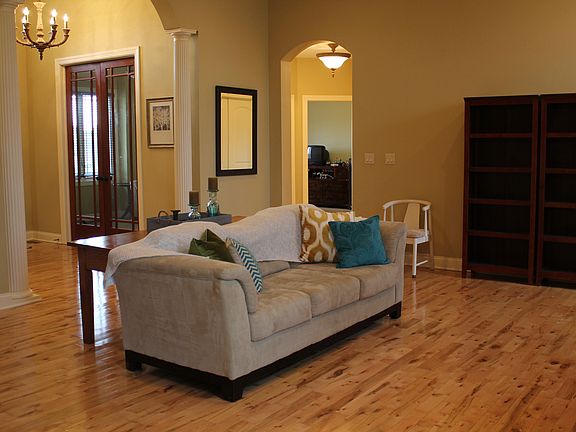 5th image of 395 NE Carefree Ln