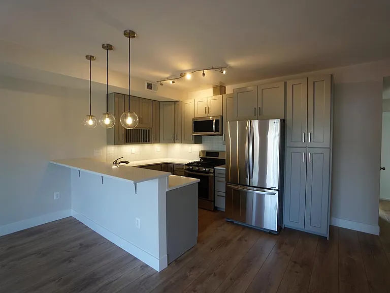 2605 11th St NW #B — Photo 2