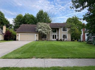 6244 Coldstream Rd, Highland Heights, OH 44143